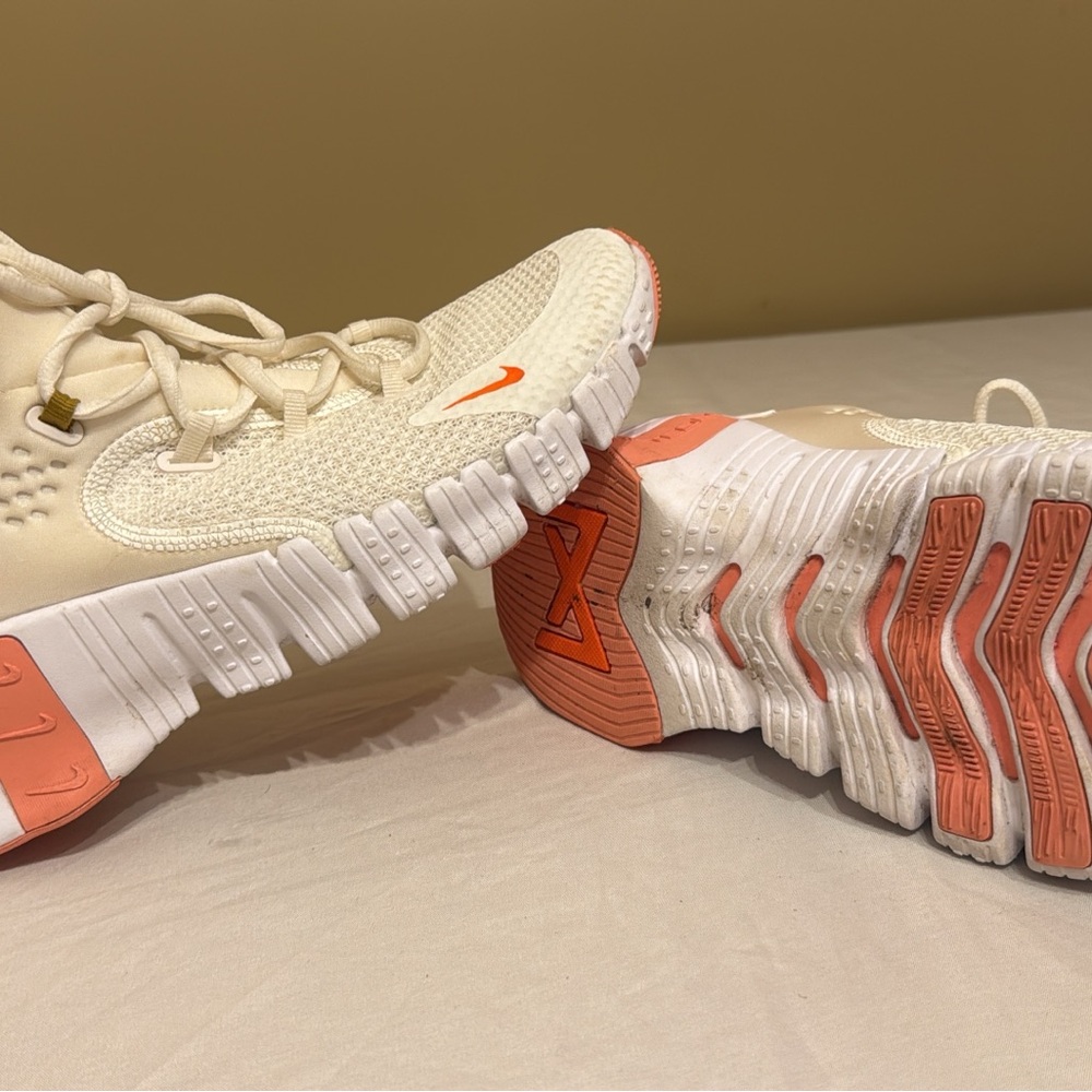 Nike Women's Metcon Size 10